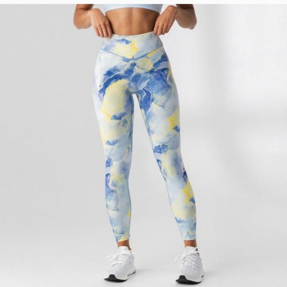 The Ascend leggings